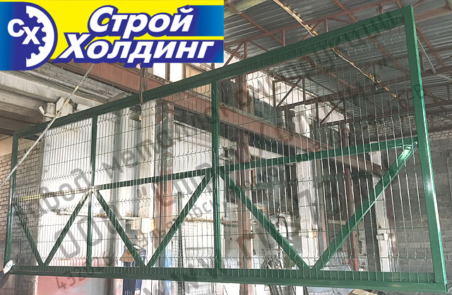 откатные ворота Ульяновск Полимерное покрытие полотна откатных ворот - перемещение на погрузку.